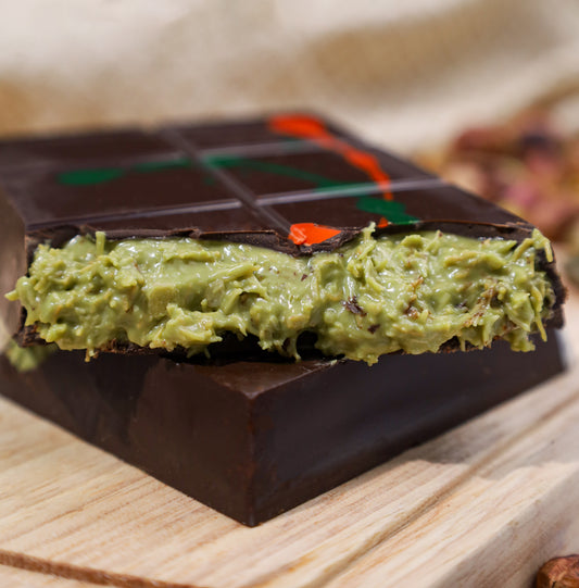 Viral Dubai Chocolate Pistachio Kunafa Bar (Dark)